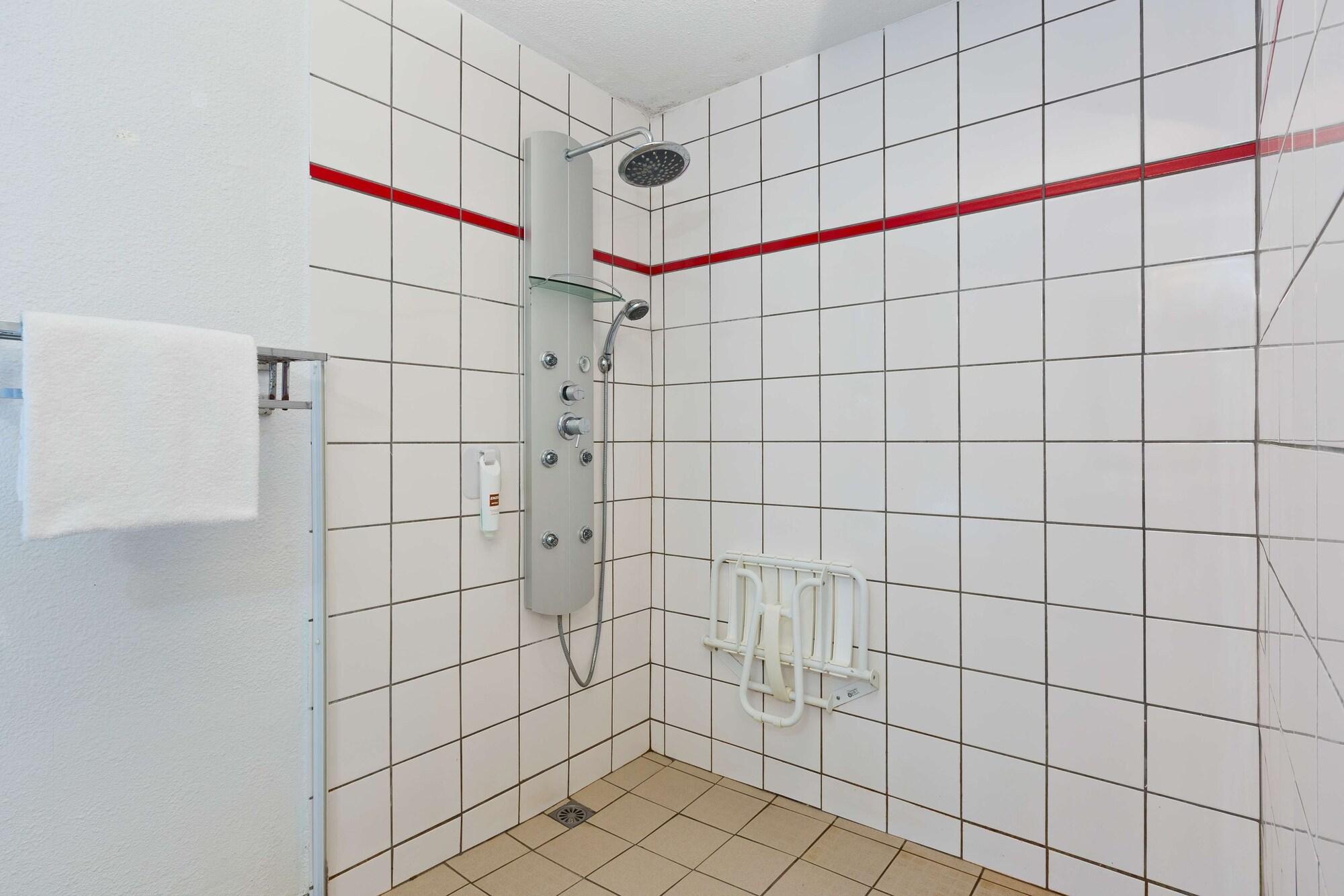 Enzo Hotels Pont-A-Mousson By Kyriad Direct Zewnętrze zdjęcie
