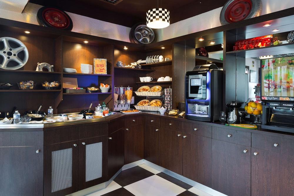 Enzo Hotels Pont-A-Mousson By Kyriad Direct Zewnętrze zdjęcie